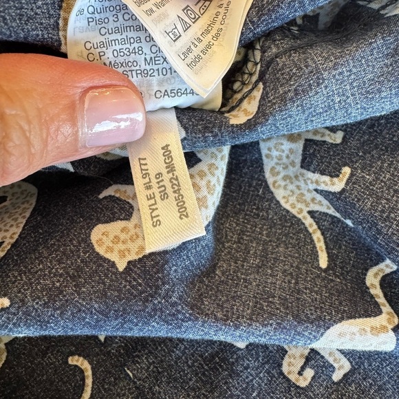 J. by J. Crew Navy and Cream Leopard Pattern Cotton Button Down Shirt / LG - Picture 9 of 10